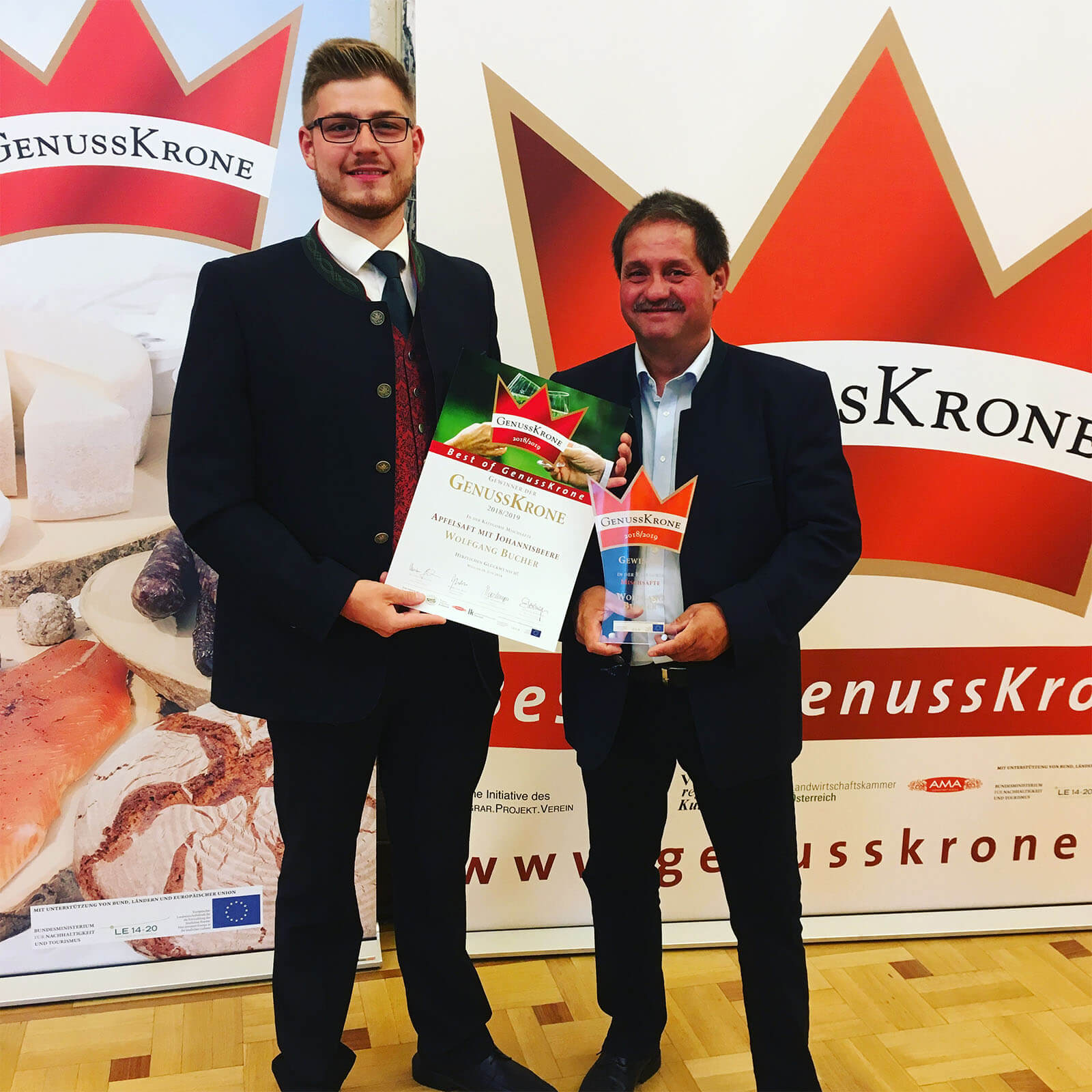 Wolfgang und Manuel mit der Genuss Krone Auszeichnung 2018
